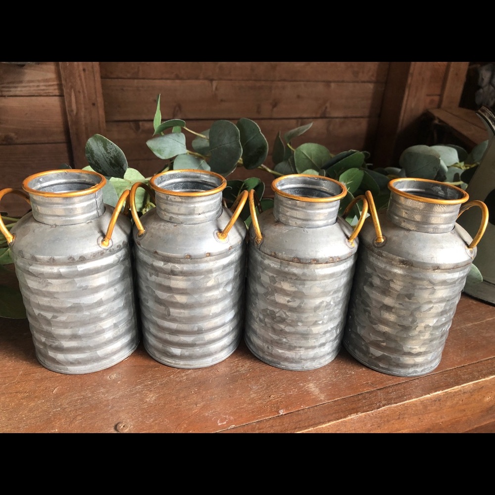 Mini milk cans